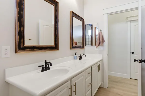 $3,595 | 4073 East Weather Vane Road, Gilbert, AZ 85296