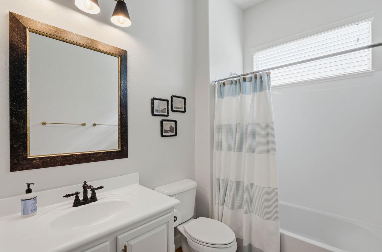 4073 East Weather Vane Road Gilbert, AZ 85296 - Photo 9 of 51 Photo #9