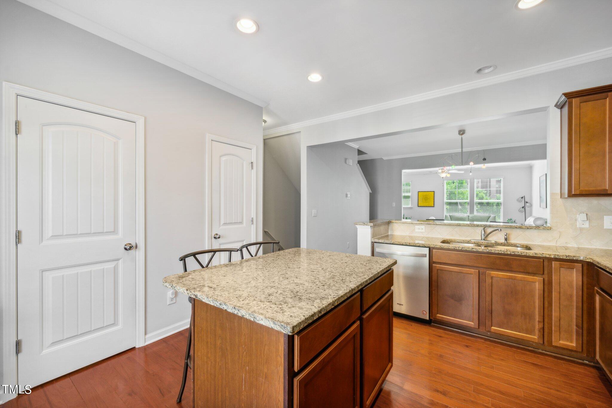 3003 Summerhouse Road Cary, NC 27519 - Photo 9 of 32 Summerhouse Rd-011