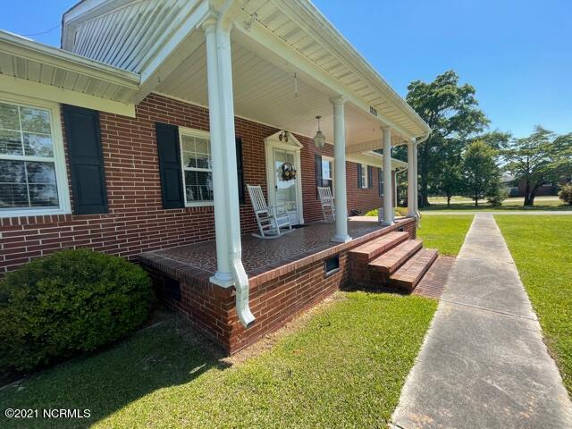 1820 Pauls Path Road Kinston, NC 28504 - Photo 2 of 43 IMG_0330
