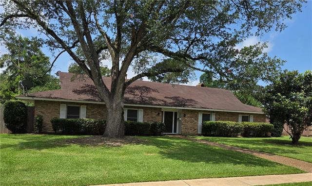 208 Ridgewood Boulevard Alexandria, LA 71303 - Photo 2 of 21
