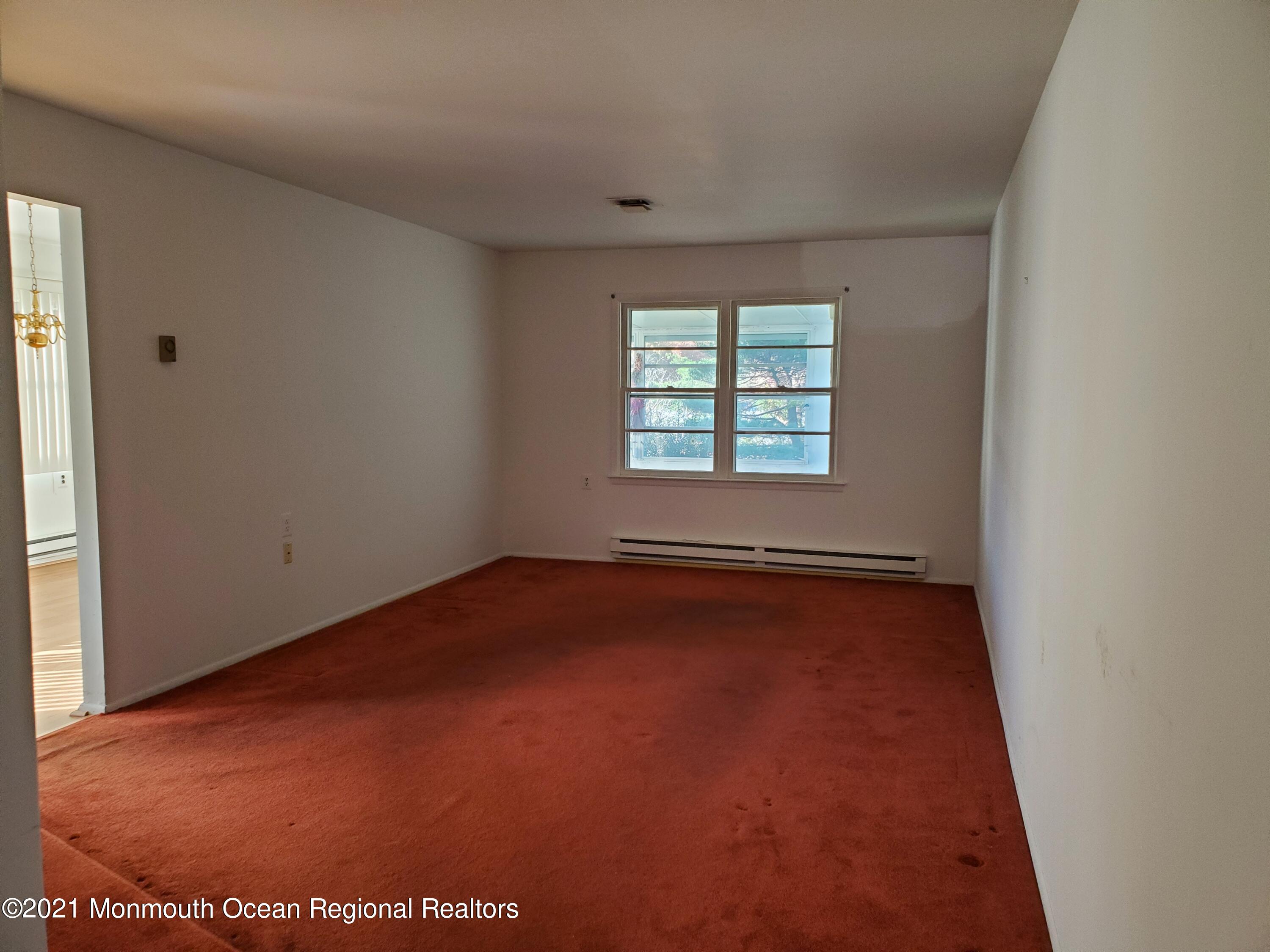 37 Patmore Road Brick, NJ 08724 - Photo 4 of 19 an empty room with a window