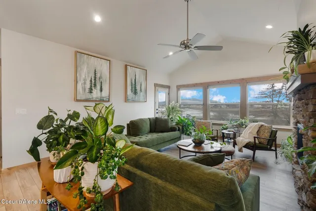 $675,000 | 3212 Goodman Drive, Sandpoint, ID 83864