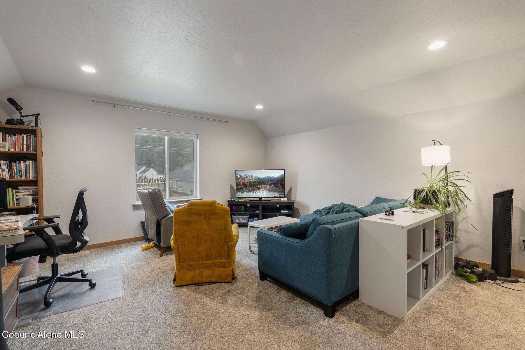 3212 Goodman Drive Sandpoint, ID 83864 - Photo 23 of 29 Huge Bonus Room