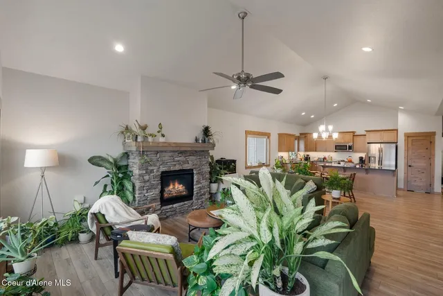 $675,000 | 3212 Goodman Drive, Sandpoint, ID 83864