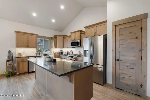 $675,000 | 3212 Goodman Drive, Sandpoint, ID 83864