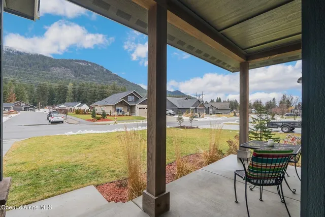 $675,000 | 3212 Goodman Drive, Sandpoint, ID 83864
