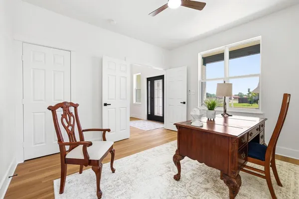 $699,900 | 299 Bent Oak Drive, Pottsboro, TX 75076