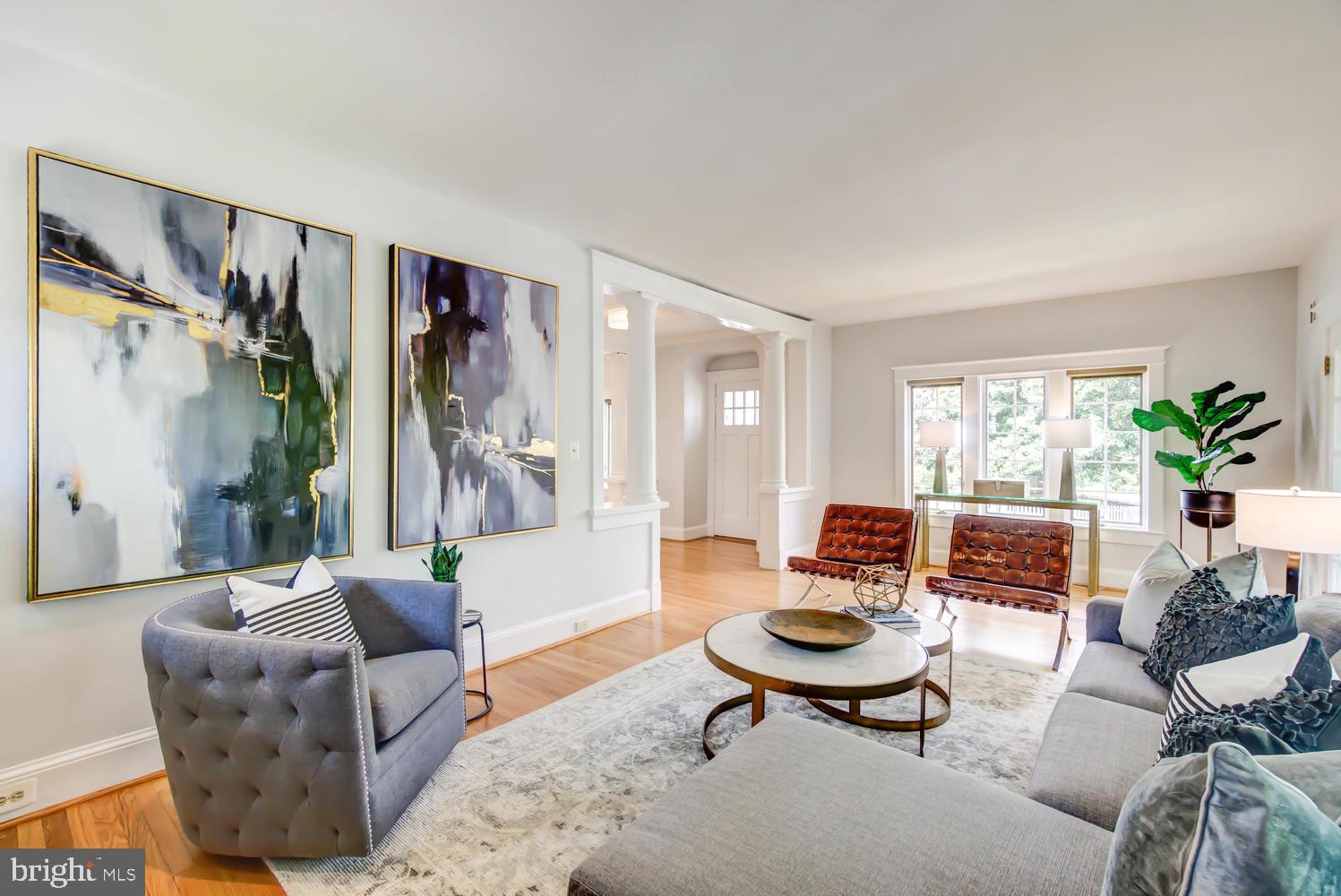 2900 Franklin Road Arlington, VA 22201 - Photo 12 of 75 Living Room