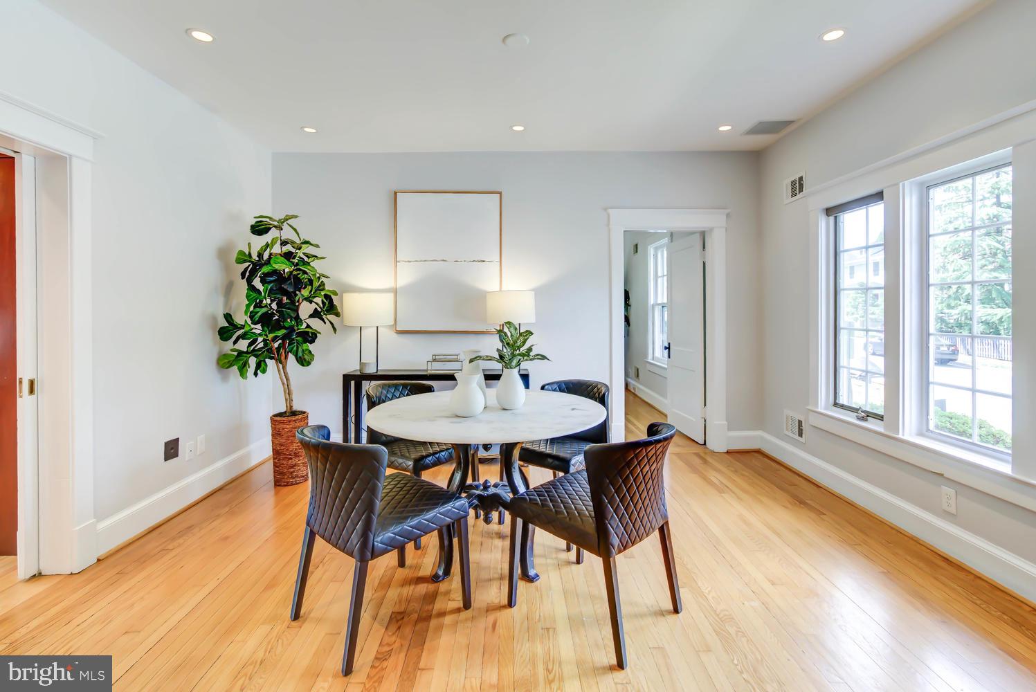 2900 Franklin Road Arlington, VA 22201 - Photo 14 of 75 Dining Room with recessed lighting