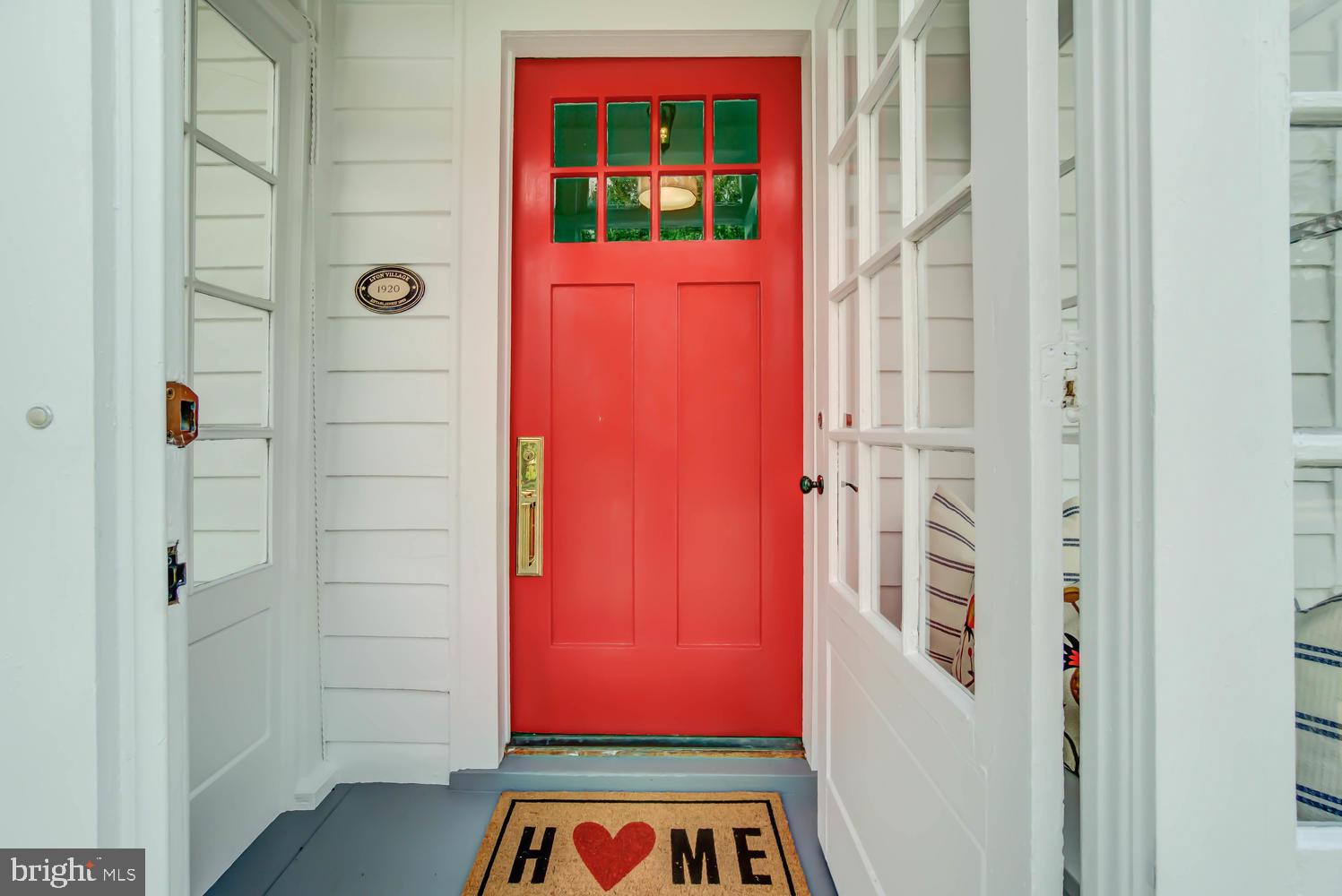 2900 Franklin Road Arlington, VA 22201 - Photo 4 of 75 Charming front porch