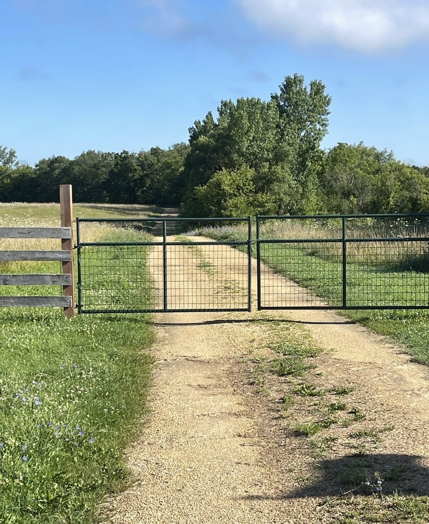 16212 Nelson Road Woodstock, IL 60098 - Photo 3 of 3