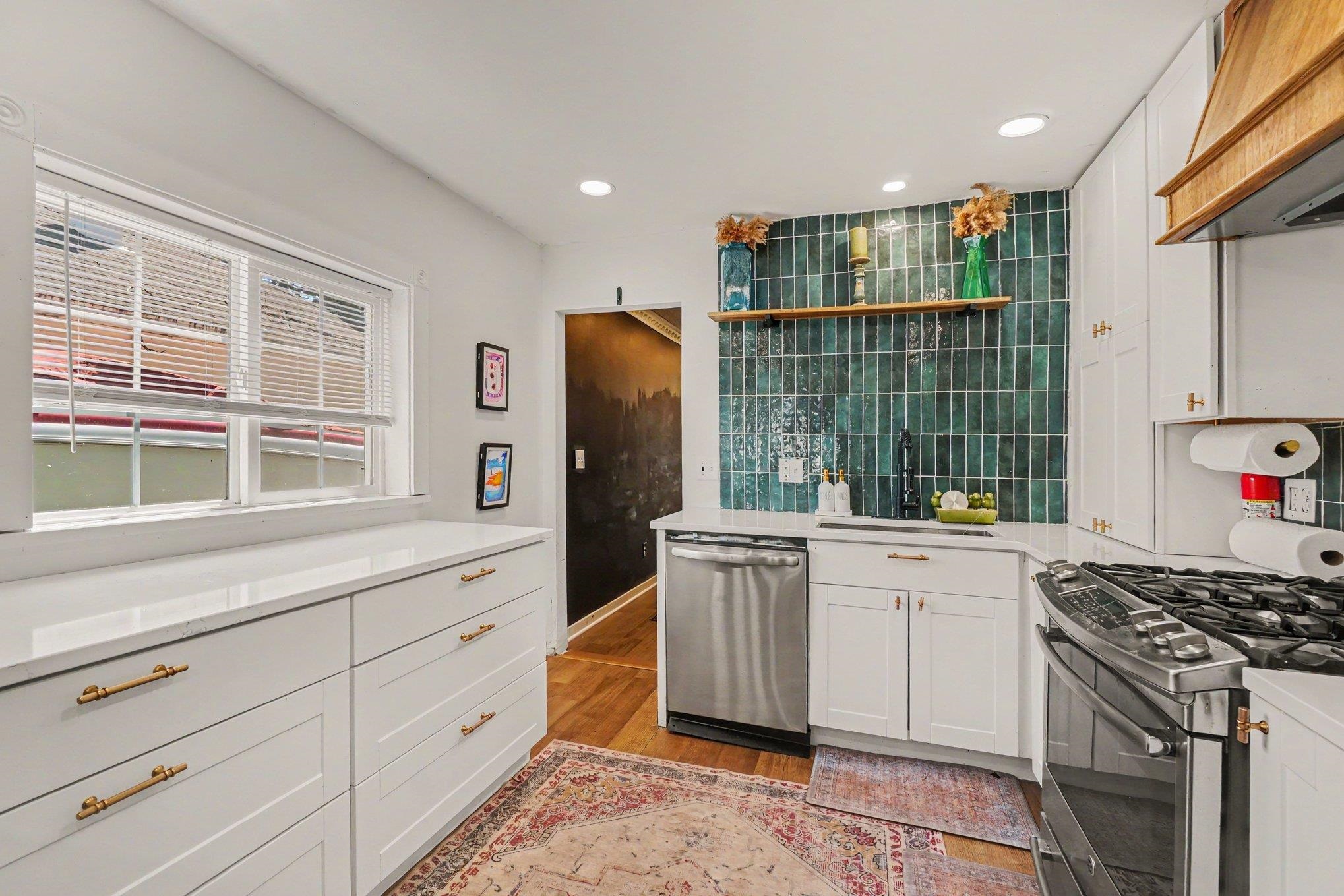 3980 Patterson Road Bay City, MI 48706 - Photo 4 of 22