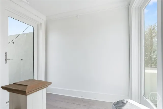 $1,795,000 | 407 East Mc Donough Street, Savannah, GA 31401