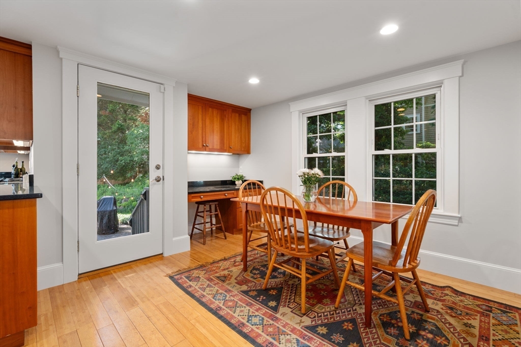 8 Avon Road Wellesley, MA 02482 - Photo 9 of 28