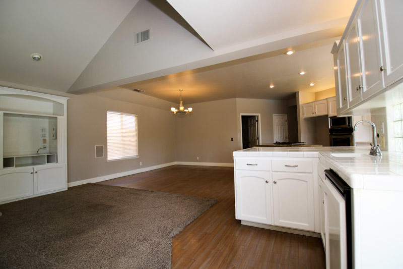 291 North Kings Drive Reedley, CA 93654 - Photo 27 of 83 IMG_6269