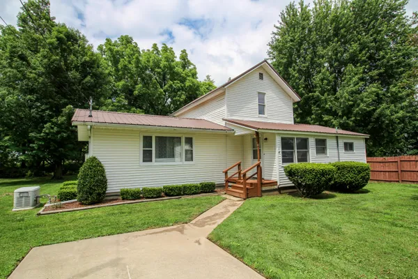 $180,000 | 617 East Read Street, Marcellus, MI 49067
