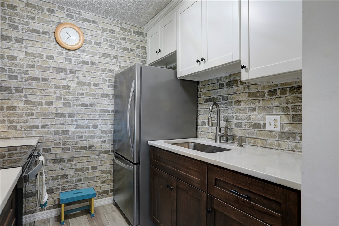 1116 Breezy Way, Unit 1H Sebastian, FL 32958 - Photo 16 of 36