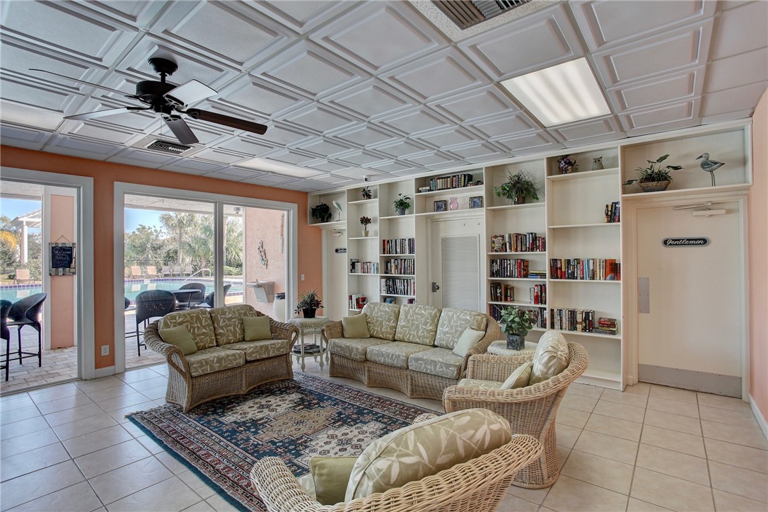 1116 Breezy Way, Unit 1H Sebastian, FL 32958 - Photo 33 of 36