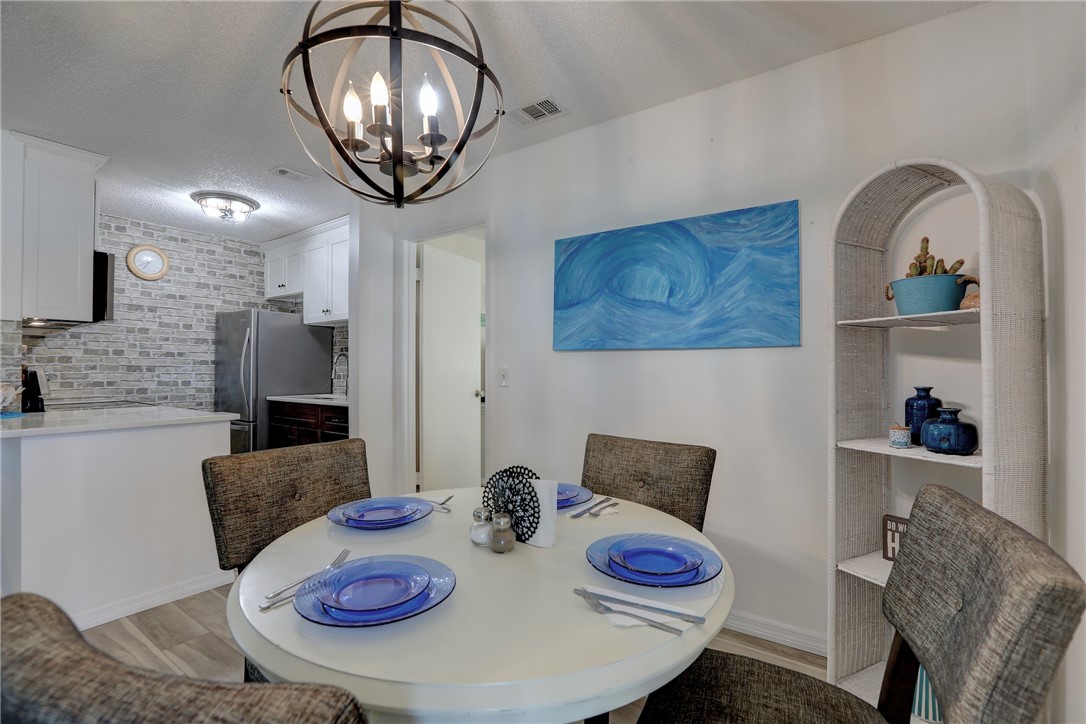 1116 Breezy Way, Unit 1H Sebastian, FL 32958 - Photo 4 of 36