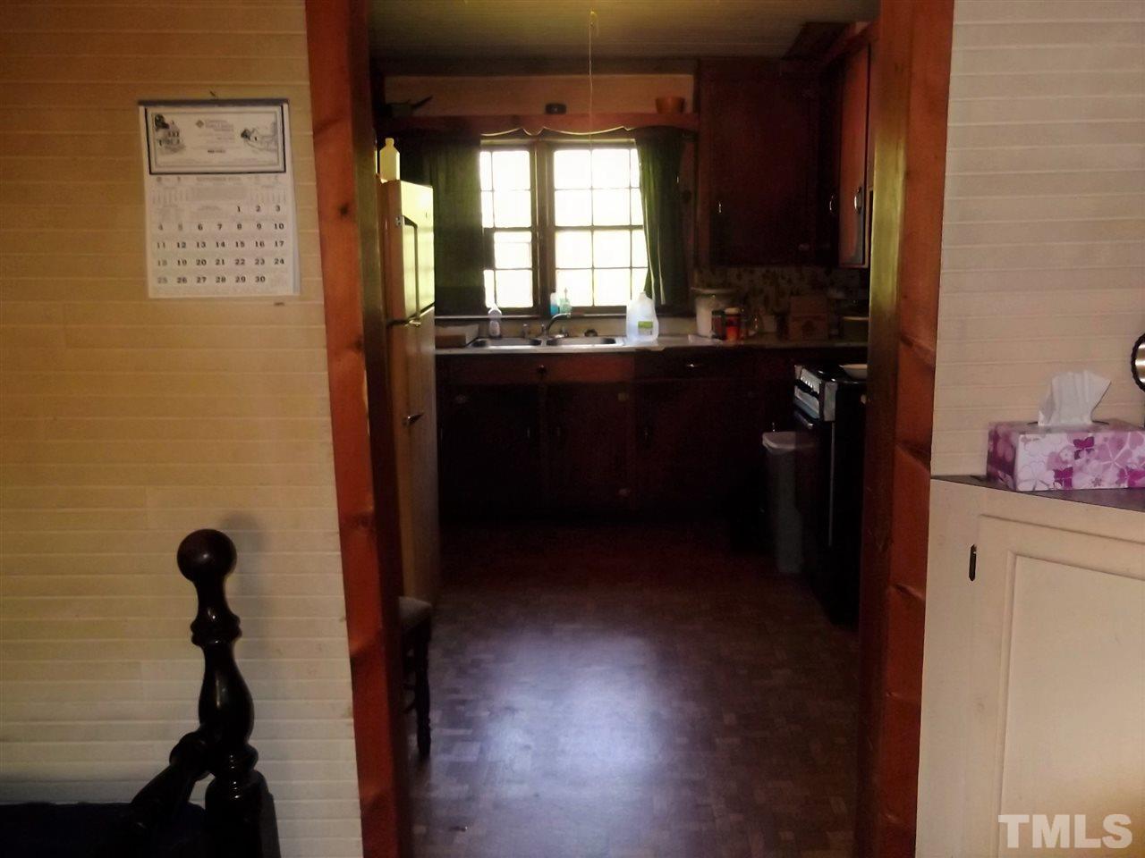 217 North Charles Street Roxboro, NC 27573 - Photo 3 of 7