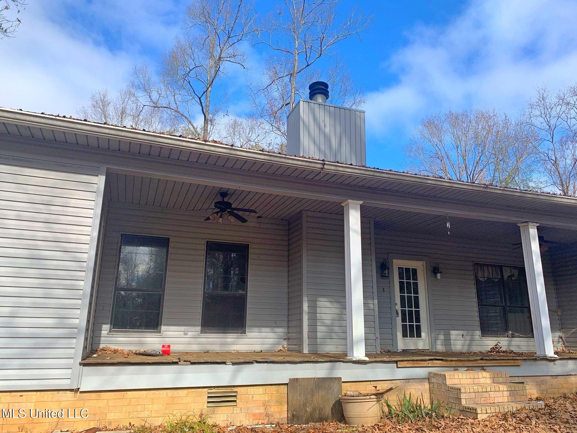 1660 Log Cabin Road Roxie, MS 39661 - Photo 34 of 39 17-Jan 07 2025 11_06am-gjSr