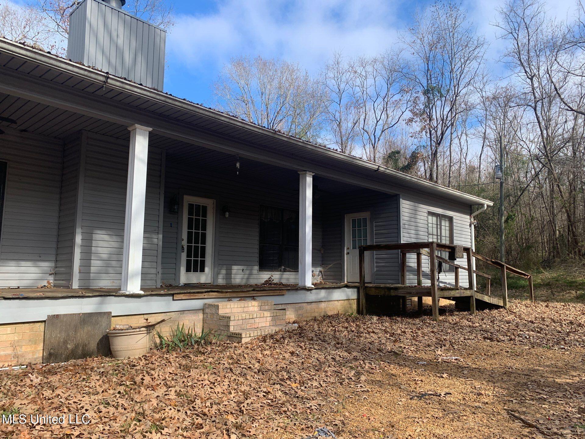 1660 Log Cabin Road Roxie, MS 39661 - Photo 35 of 39 19-Jan 07 2025 11_06am-bd3t