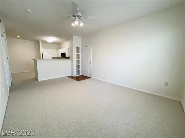 $1,250 | 9000 South Las Vegas Boulevard, Unit 2201, Las Vegas, NV 89123