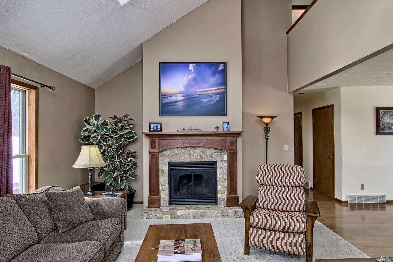 3275 Zimmerman Road Traverse City, MI 49685 - Photo 7 of 36 1828985-6.JPG