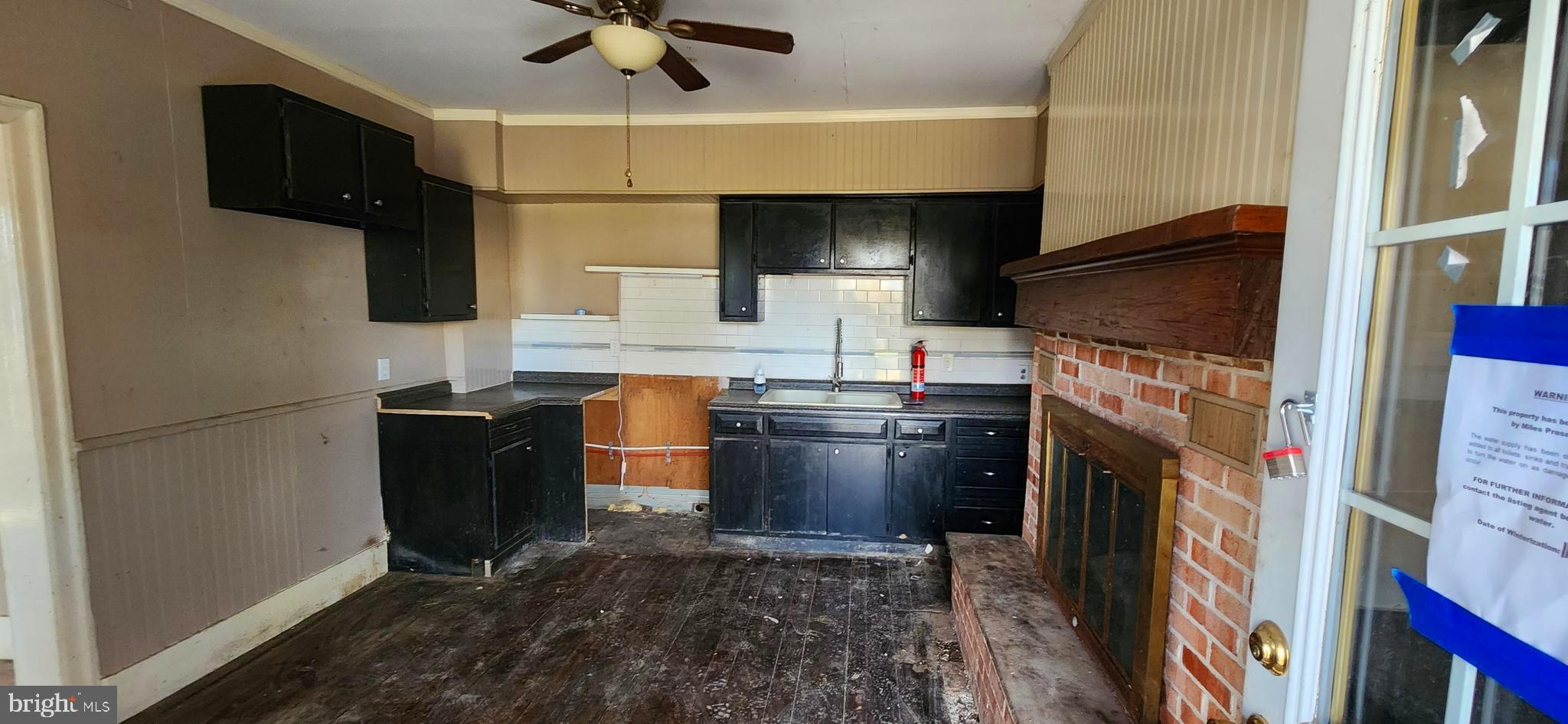 734 Bridgeport Road Landisburg, PA 17040 - Photo 11 of 39 a kitchen with stainless steel appliances granite countertop a refrigerator a stove a sink and a microwave