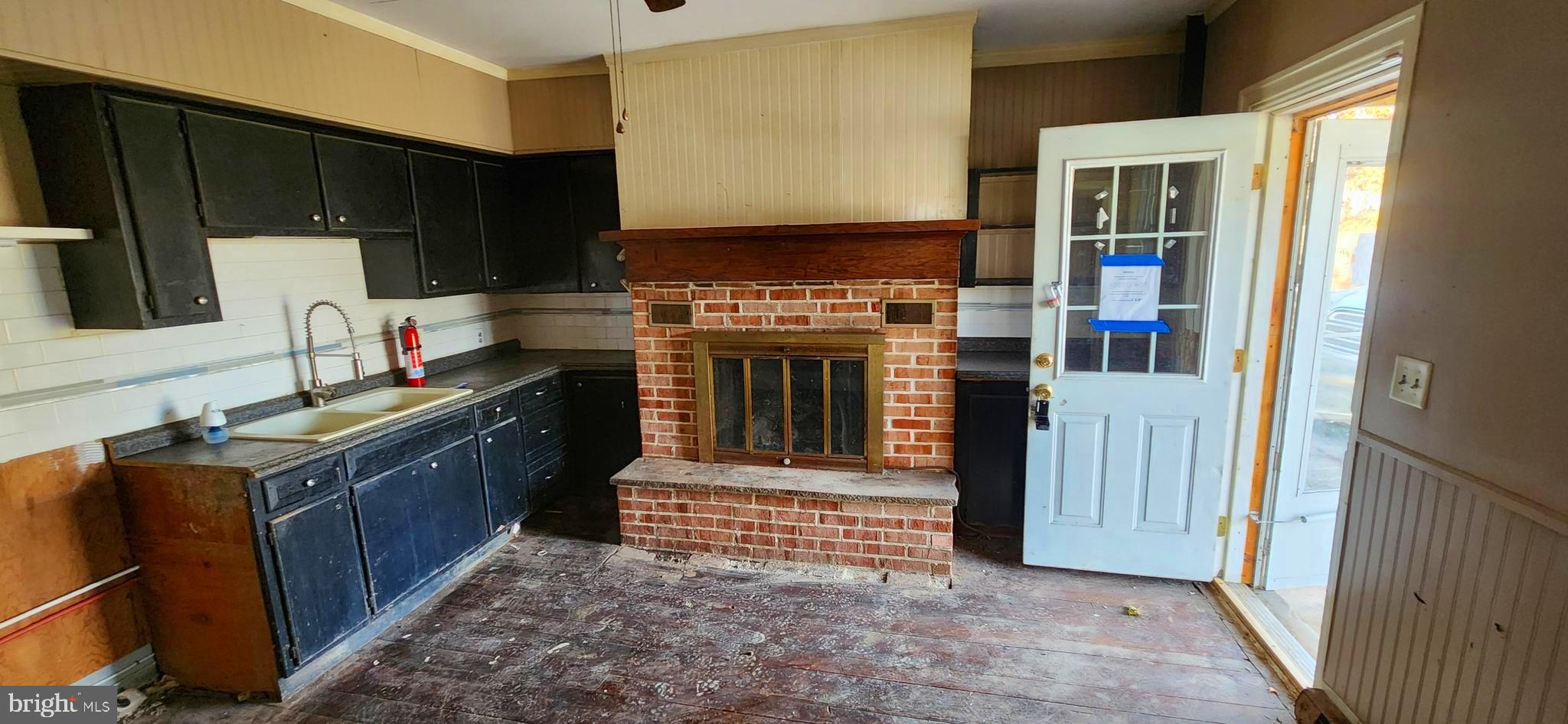 734 Bridgeport Road Landisburg, PA 17040 - Photo 12 of 39 a kitchen with stainless steel appliances granite countertop a stove a sink and a refrigerator
