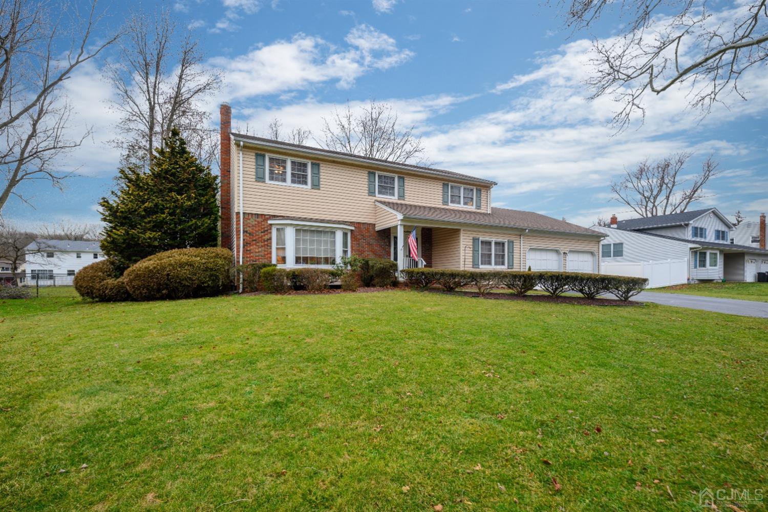 19 Alexander Road East Brunswick, NJ 08816 - Photo 1 of 37 Gallery Image 1