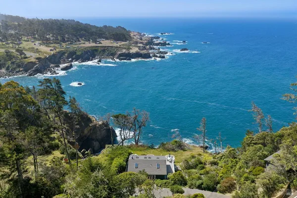 $1,995,000 | 23430 Highway 1, Jenner, CA 95450