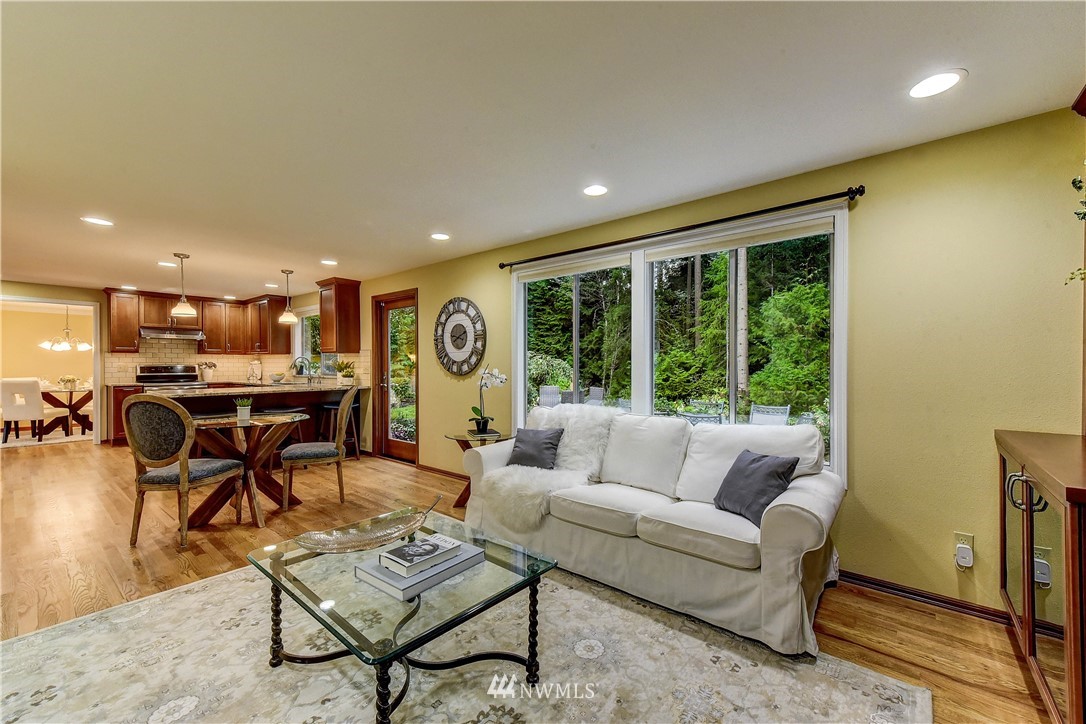 3114 210th Street Southeast Bothell, WA 98021 - Photo 11 of 27