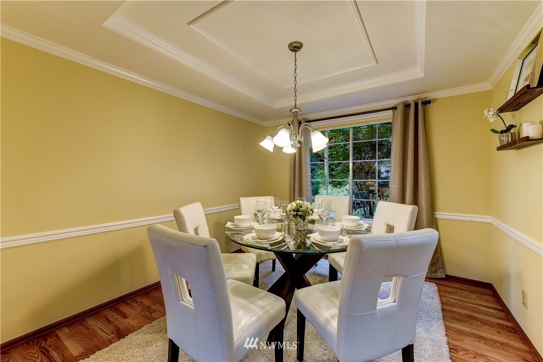 3114 210th Street Southeast Bothell, WA 98021 - Photo 5 of 27