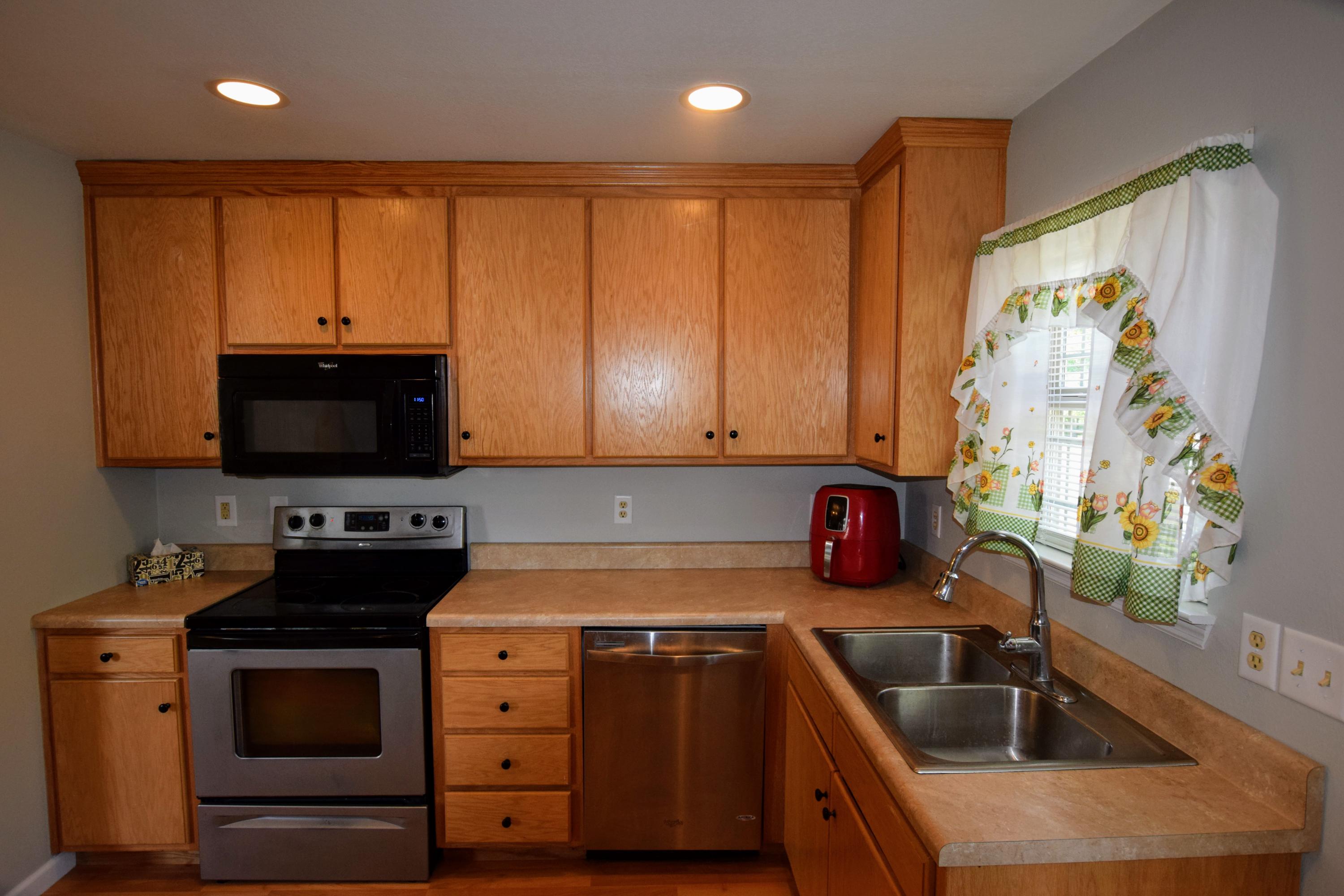 217 Creek Road Spring City, TN 37381 - Photo 13 of 44 DSC_0054