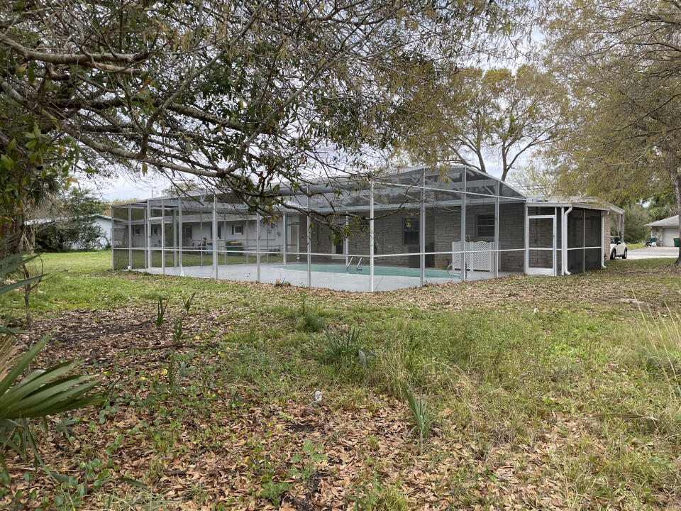 1869 Pinewood Road Melbourne, FL 32934 - Photo 19 of 24 19