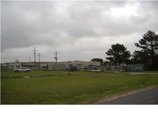 129 Debonnaire Road Scott, LA 70583 - Photo 2 of 5 Gallery Image 2