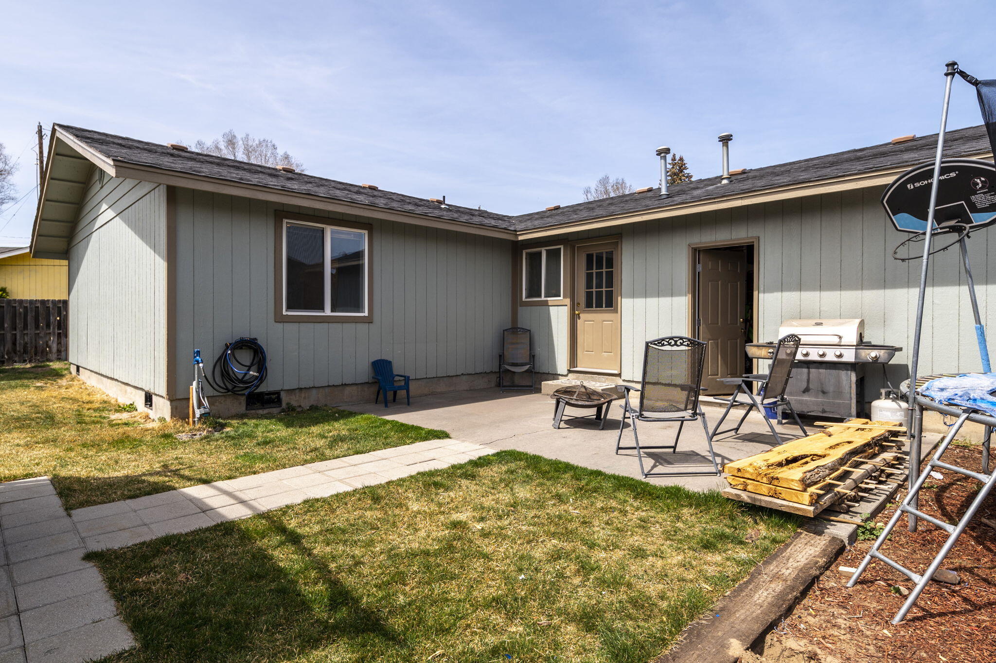 2632 Southwest Fissure Loop Redmond, OR 97756 - Photo 19 of 28 20-web-or-mls-2632 SW Fissure Loop-20