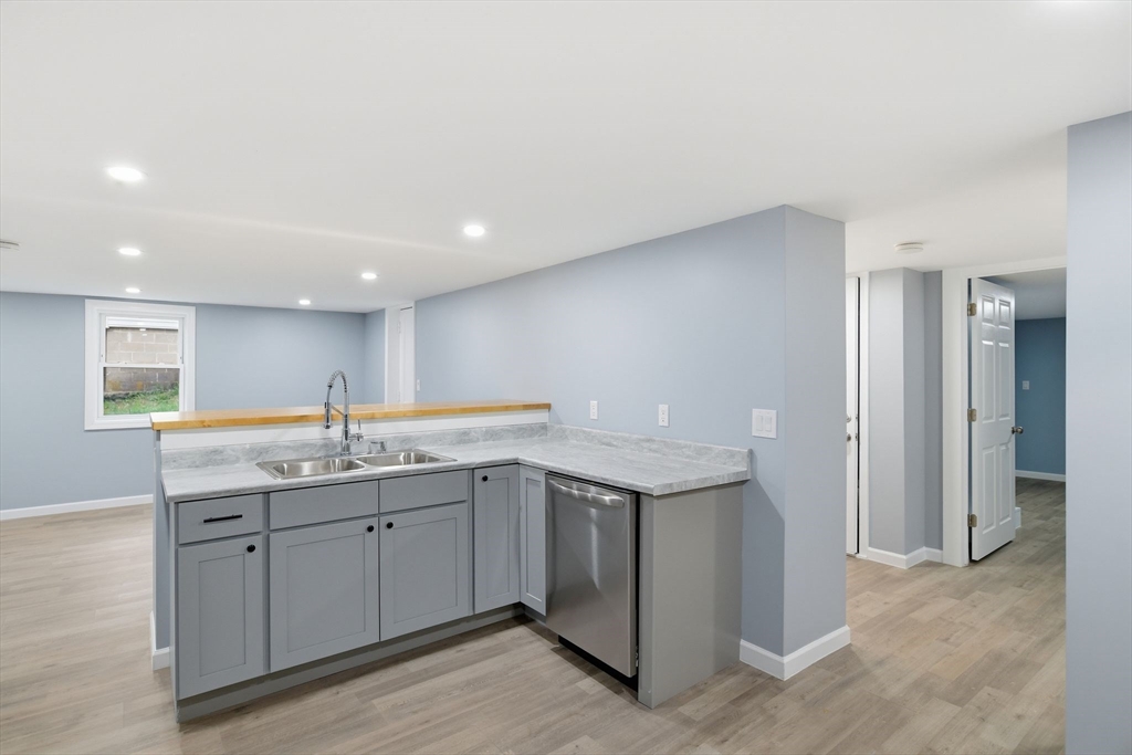 25 Bourne Street Three Rivers, MA 01080 - Photo 29 of 41