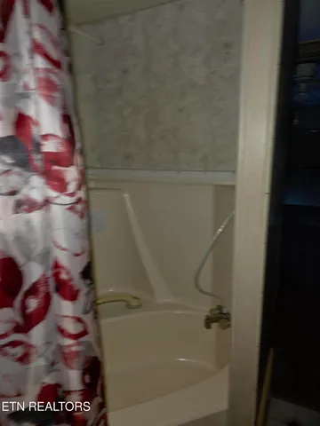 $265,000 | 180 Grady Langley Road, Lancing, TN 37770