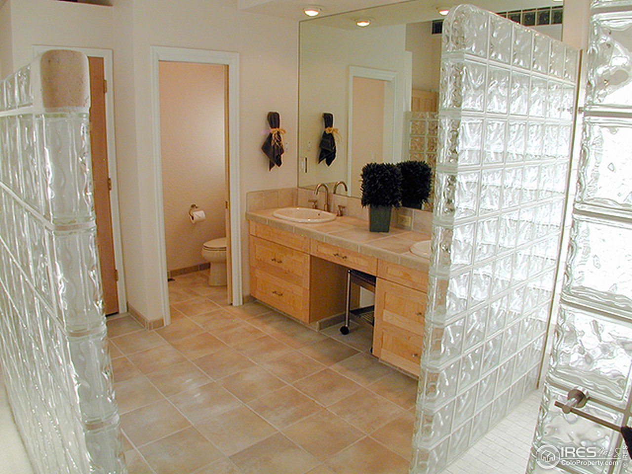 3404 Shore Road Fort Collins, CO 80524 - Photo 10 of 12 Gallery Image 10
