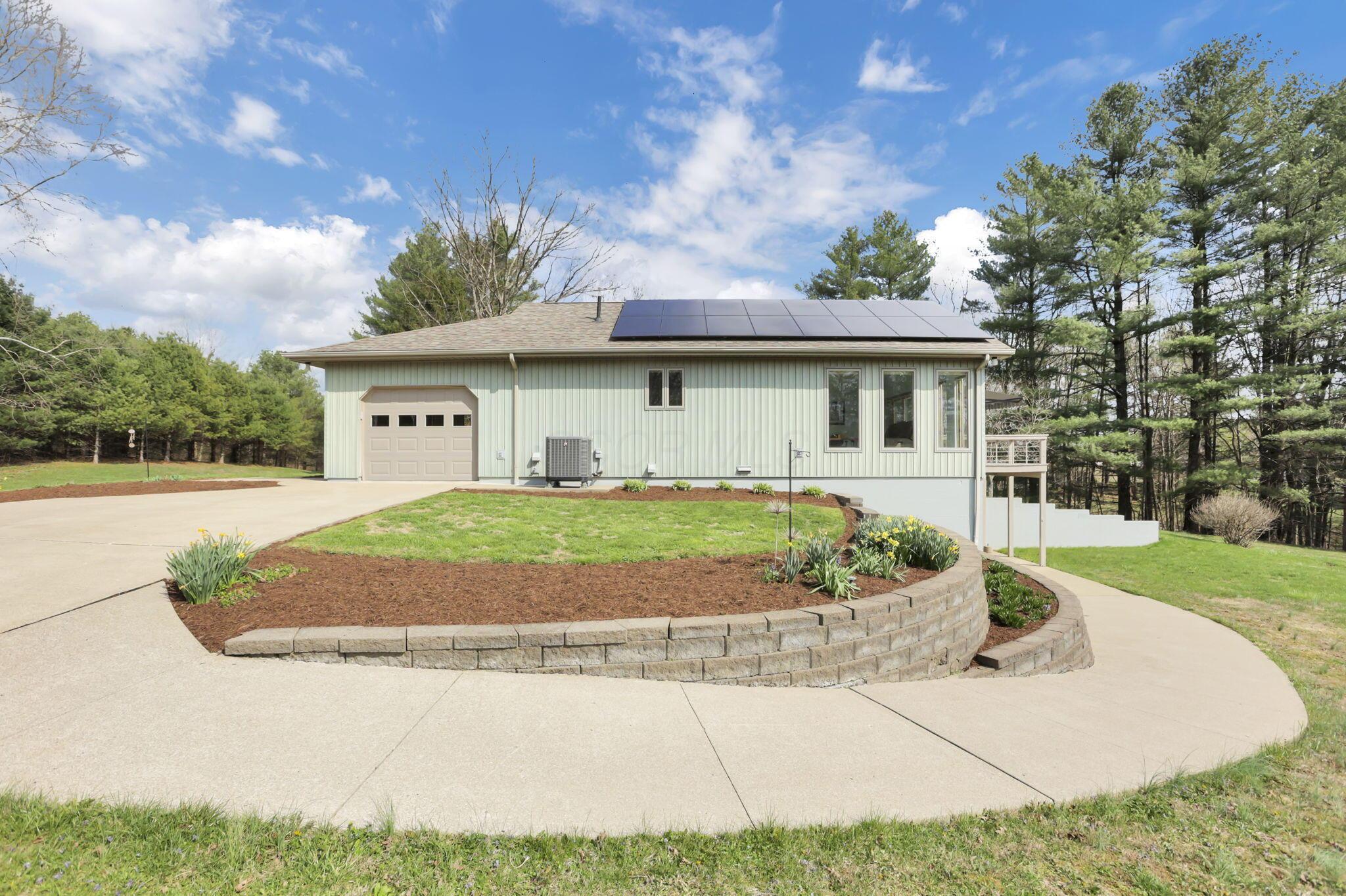 11135 Salem Road Athens, OH 45701 - Photo 43 of 90 1-web-or-mls-LO5A5662