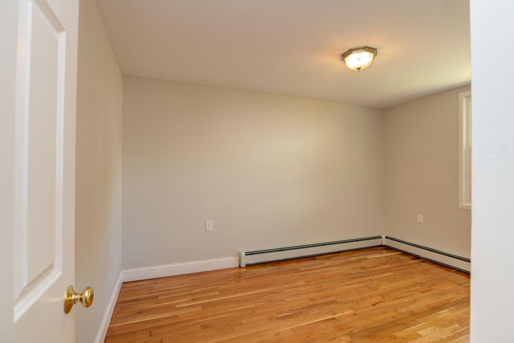 112 Springwood Road South Portland, ME 04106 - Photo 15 of 17 112 Bedroom 2