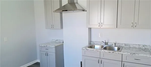 $1,300 | 2922 Gravier Street, New Orleans, LA 70119