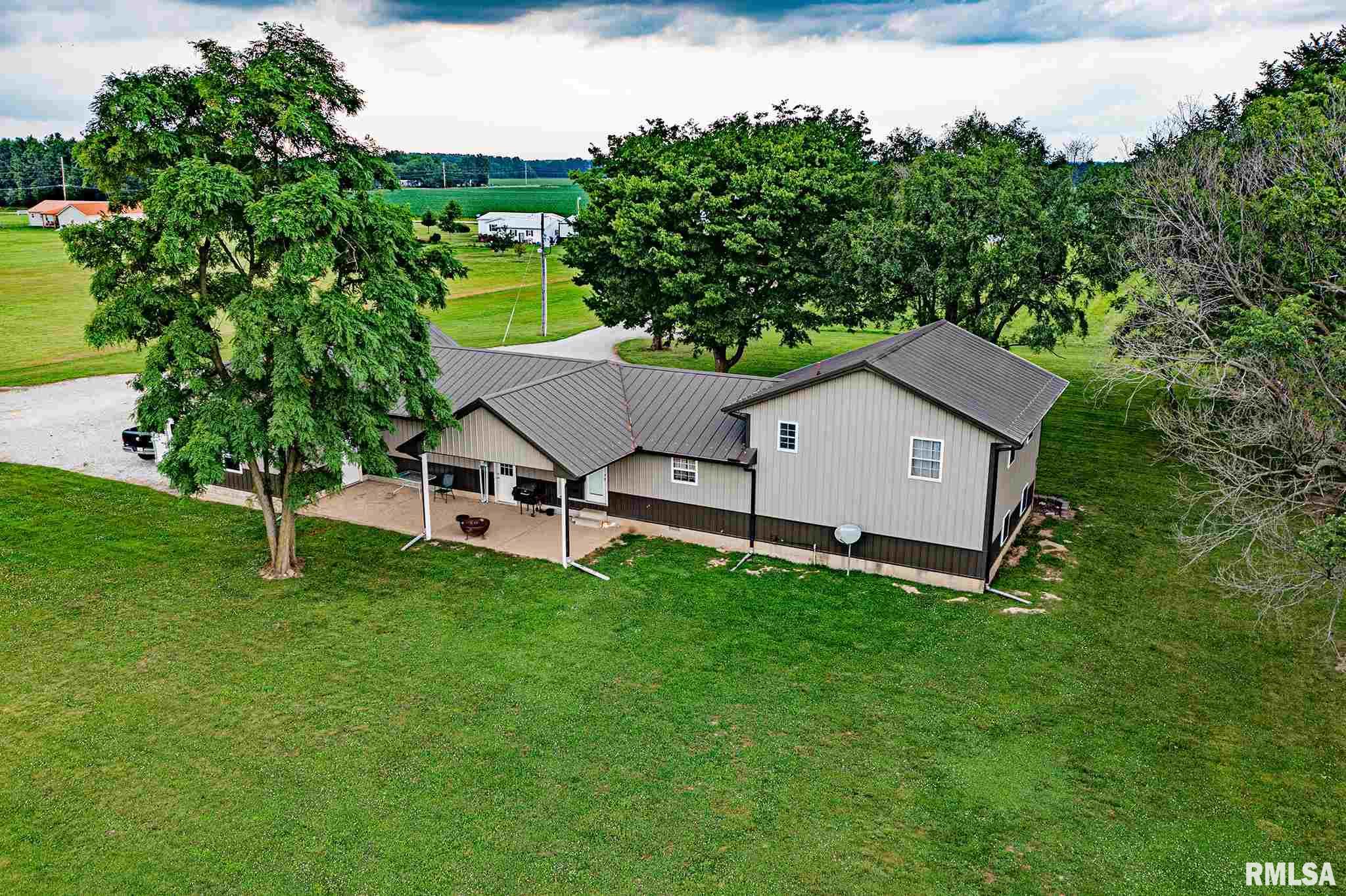 5304 Church Road Salem, IL 62881 - Photo 9 of 25 Gallery Image 9