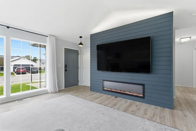 $455,000 | 1853 North Salmon River Lane, Spokane Valley, WA 99016