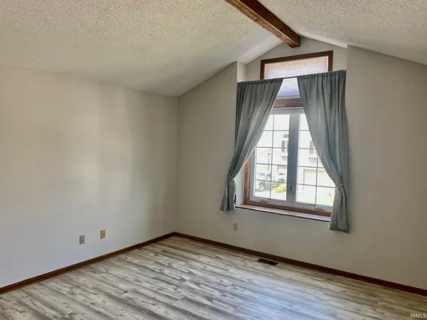 $189,900 | 7023 Thamesford Drive, Fort Wayne, IN 46835