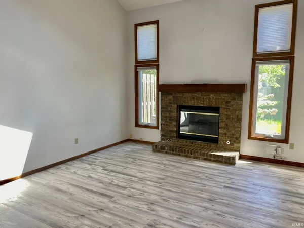 $189,900 | 7023 Thamesford Drive, Fort Wayne, IN 46835