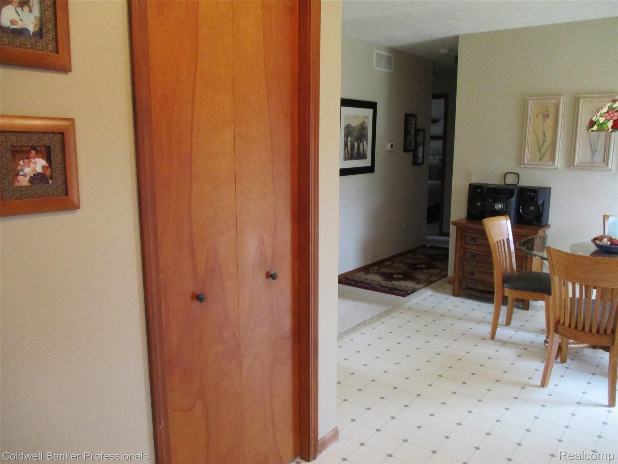 7096 South Ruess Road Owosso, MI 48867 - Photo 18 of 54 17.JPG